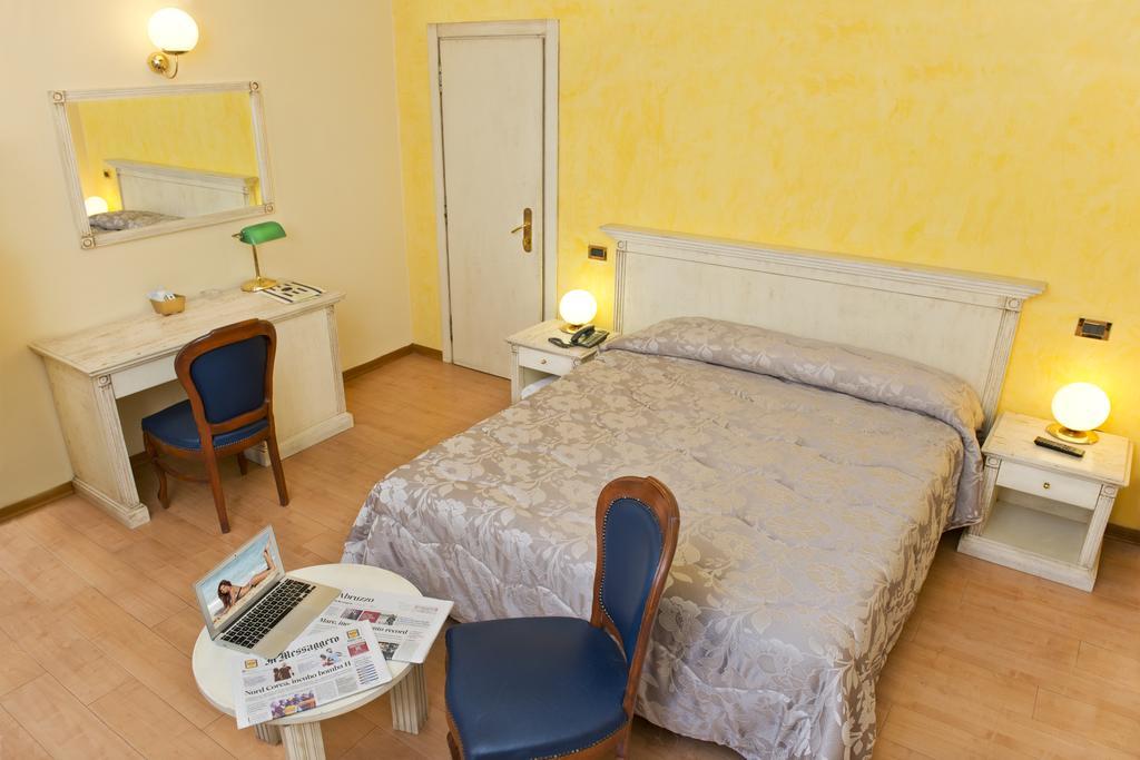Triple Room,190209745:JPEG